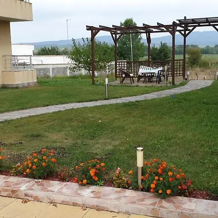 Pearl Sunshine Appartments דירה *